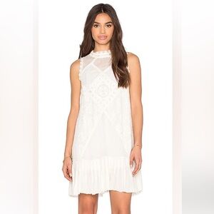 Free People Angel shift dress
Brand NWT off white colored size S
Mint condition